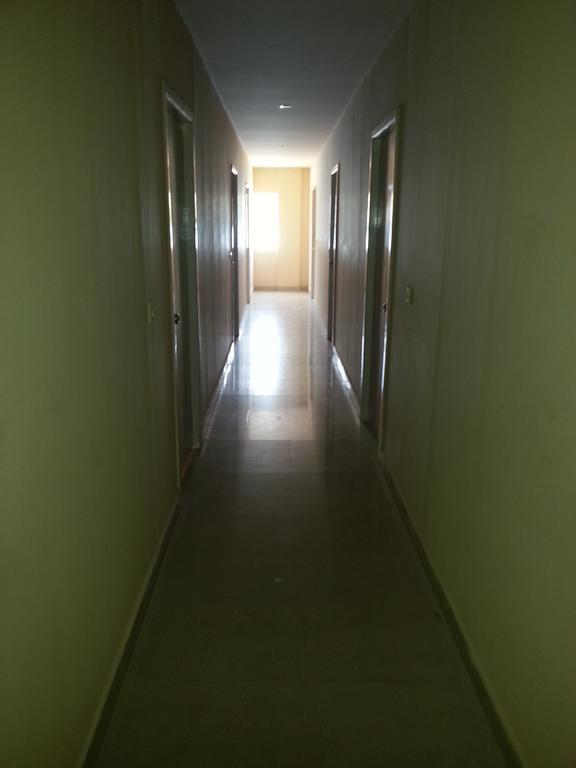 Sri Sai Comforts Hotel *