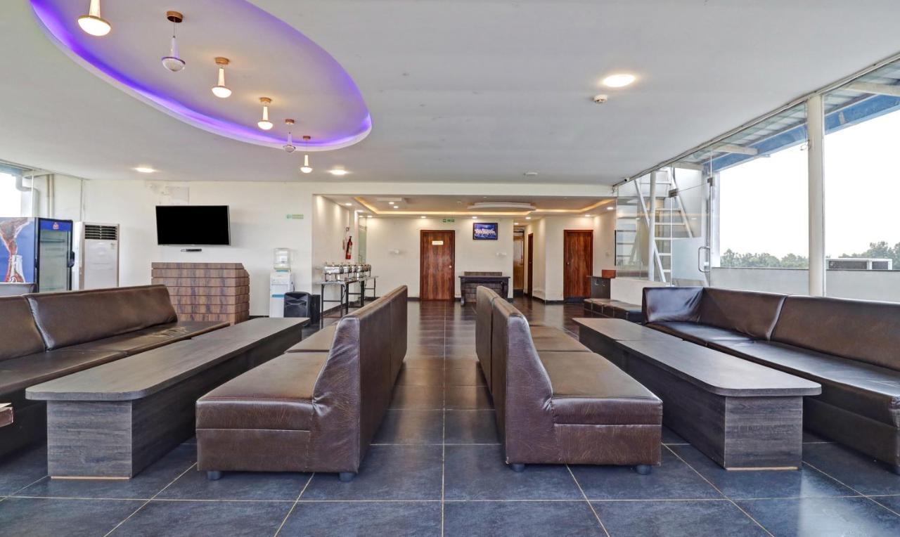 Treebo Trend Rotano Suites Padukone Dravid Centre Bangalore