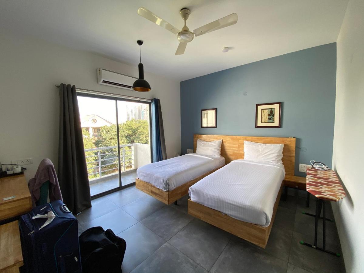 Aura Corporate Hotel 3*