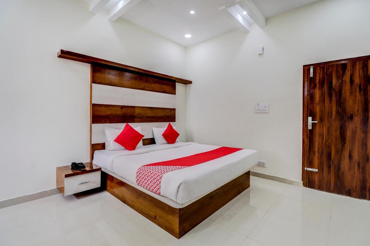 Hotel Collection O Sri Balaji Sarovar
