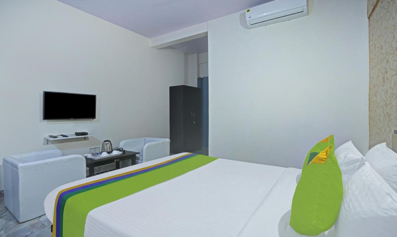 Hotel Galaxy Hebbal
