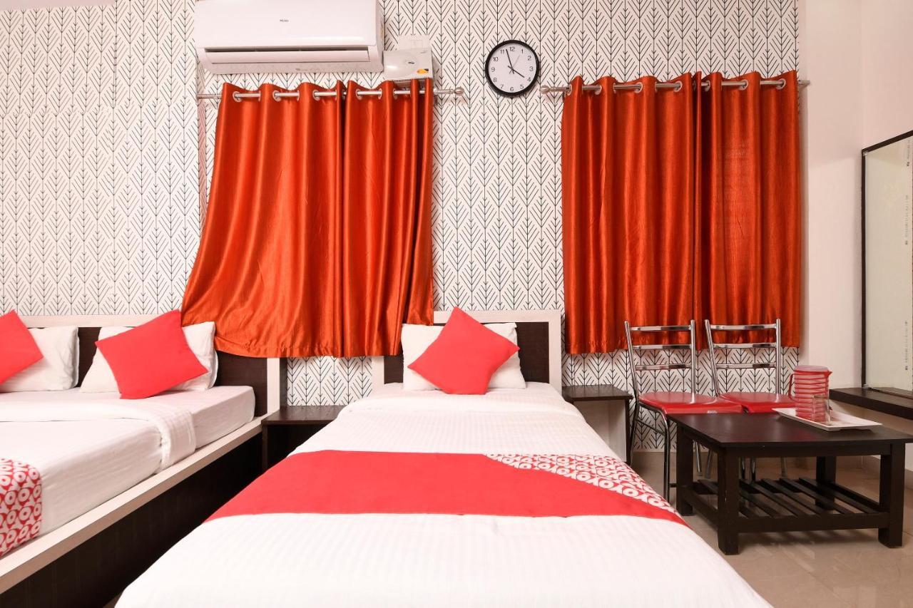 Oyo 16405 Elite Hotel Bangalore
