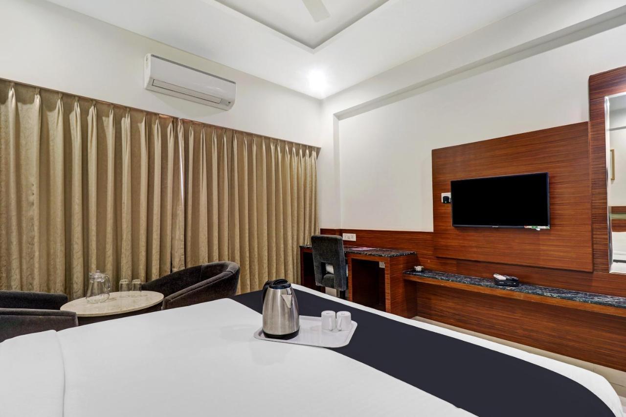 Hotel Townhouse Oak U T Elite Bangalore