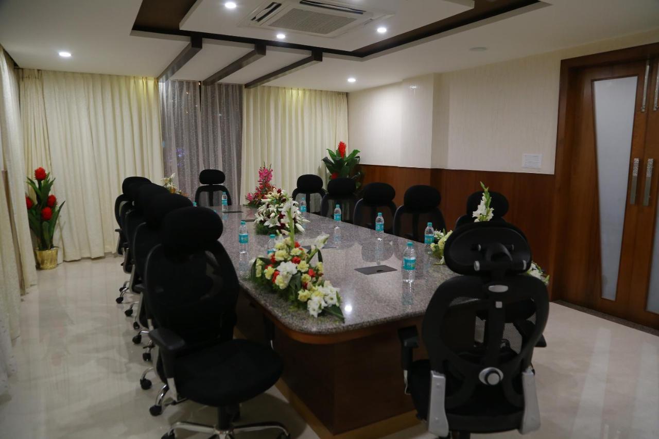 U.t.elegance Hotel 3*