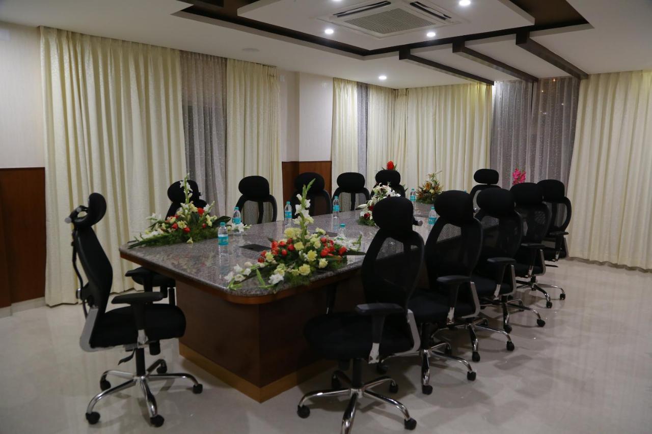 U.t.elegance Hotel 3*