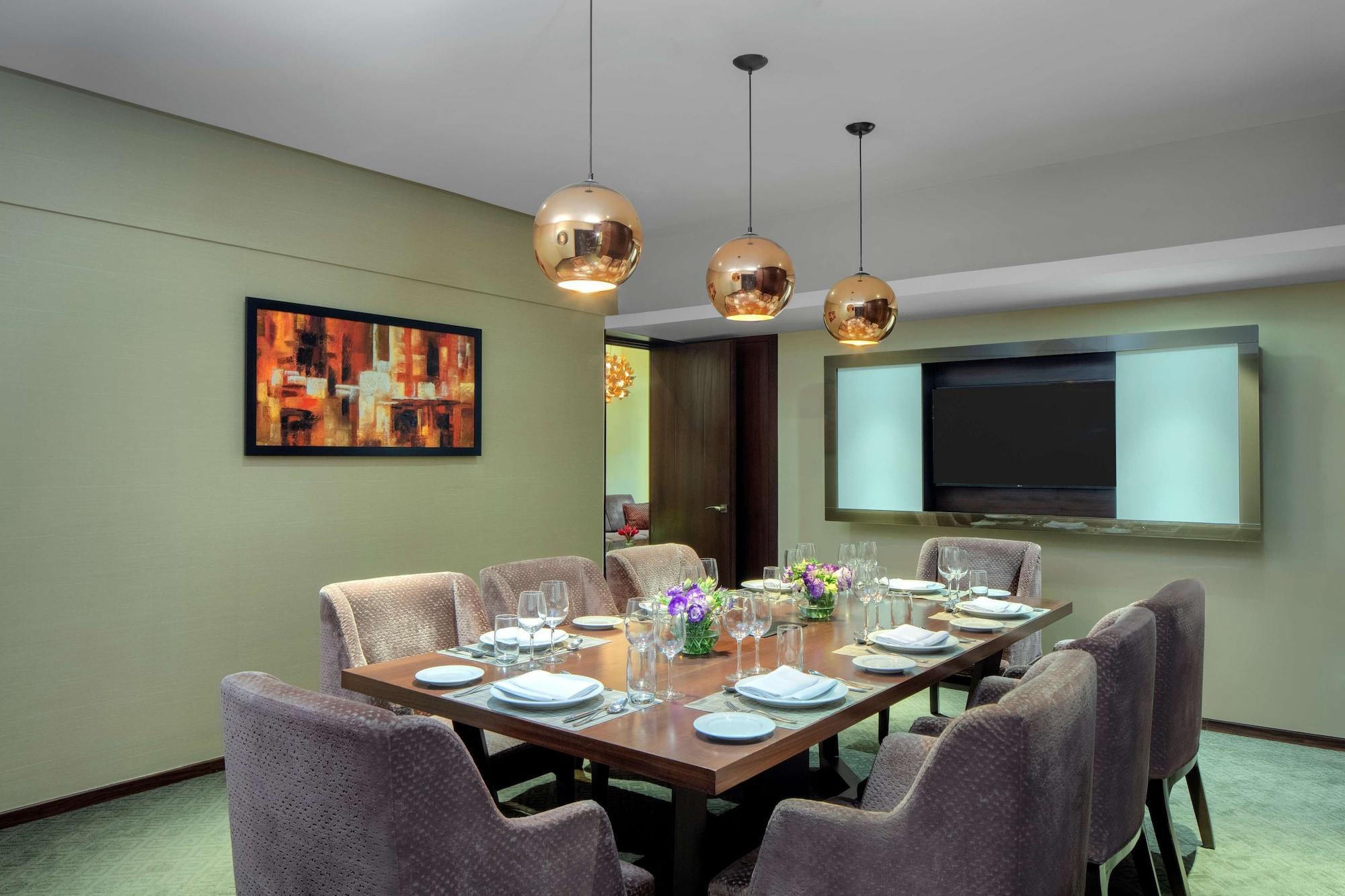 Hotel Radisson Blu Atria Bangalore