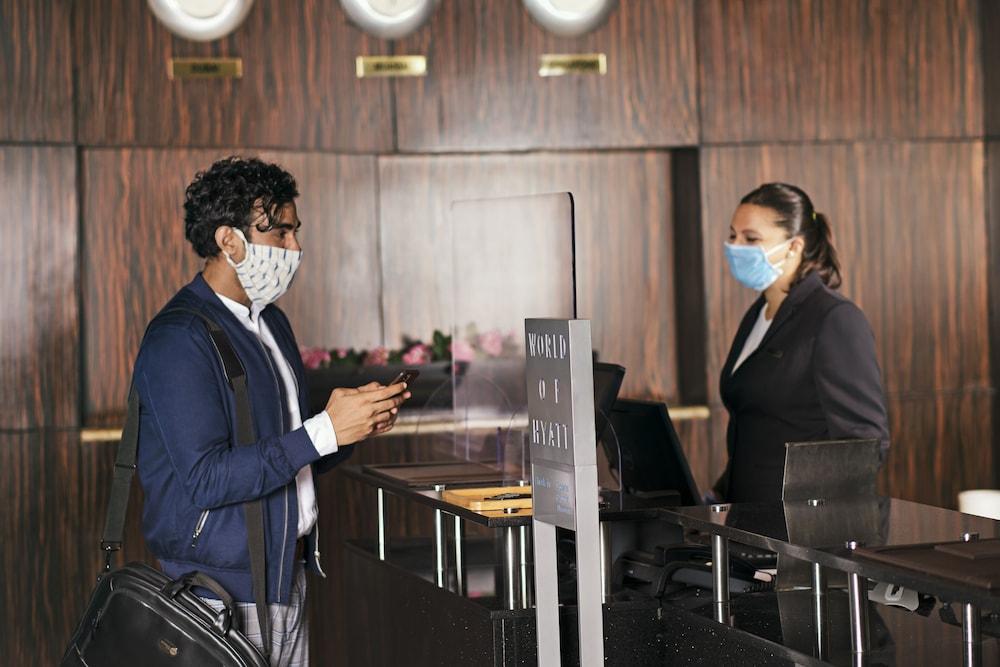 Hyatt Centric Mg Road Hotel 5*