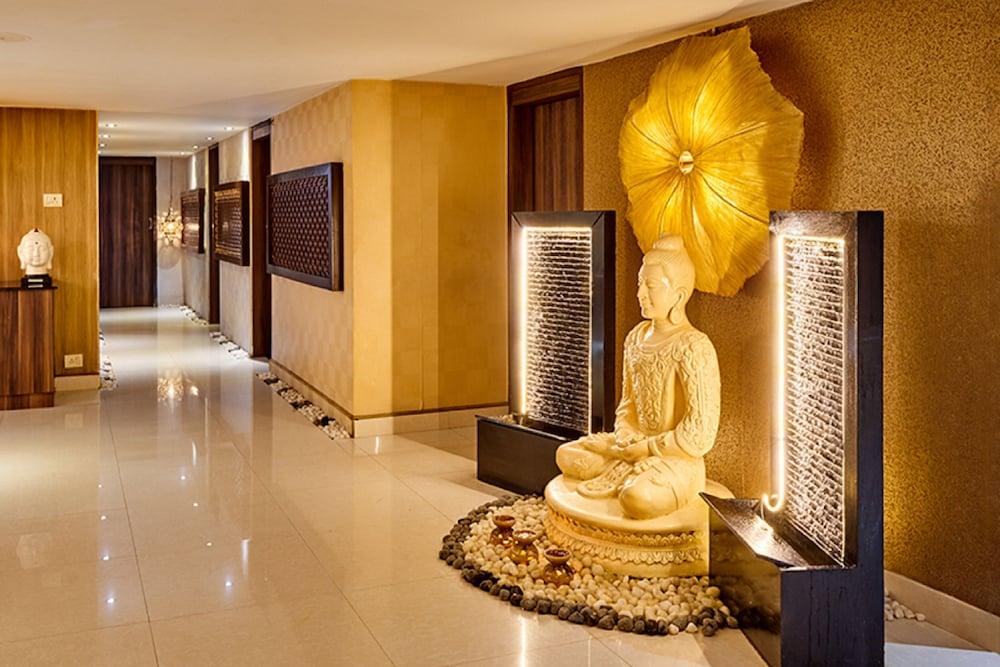 Goldfinch 4* Bangalore