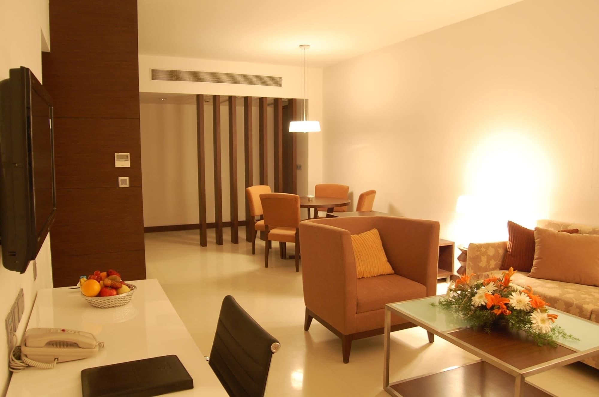 The Pride Hotel, 4*