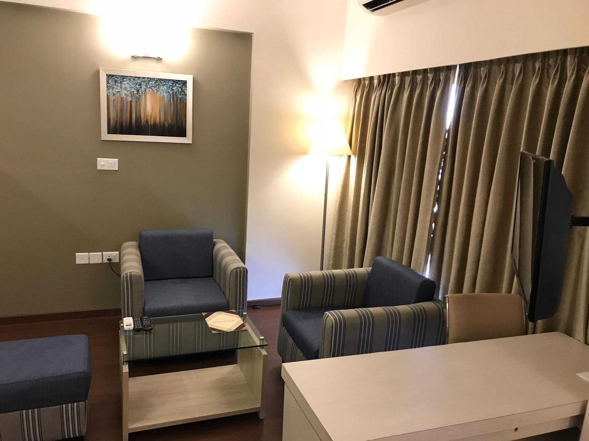 Hotel Starlit 3*
