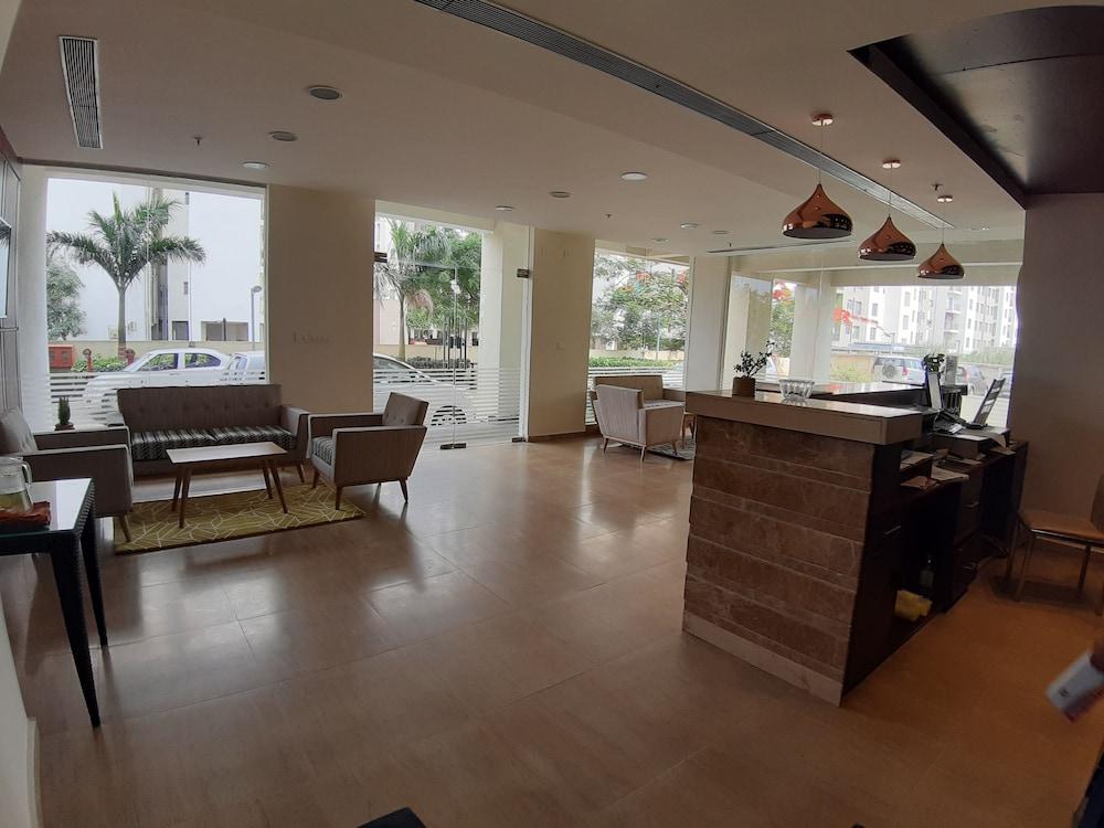 Starlit Hotel 3*
