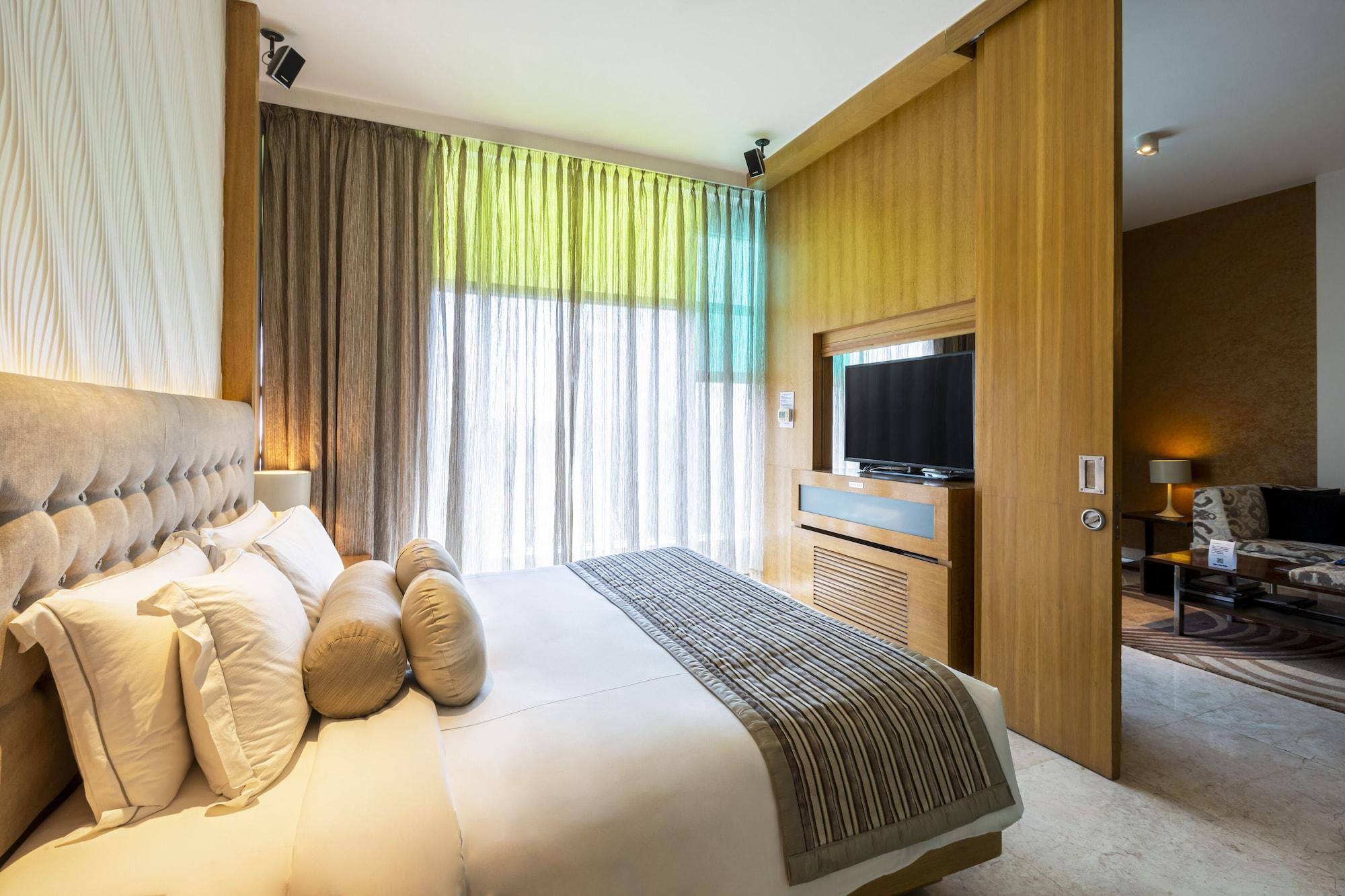 Vivanta Bengaluru, Whitefield Hotel Bangalore