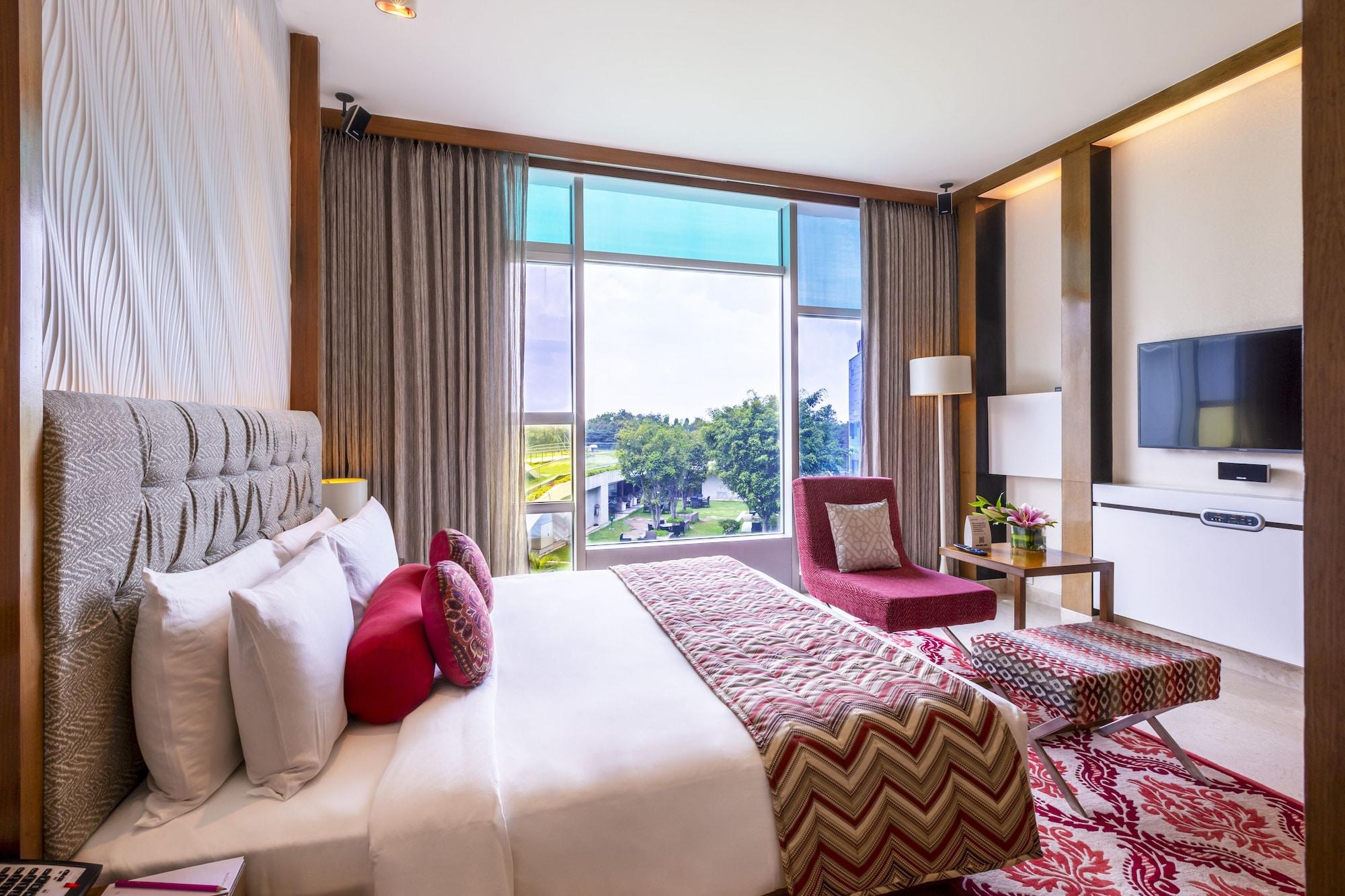 Vivanta Bengaluru, Whitefield Hotel Bangalore