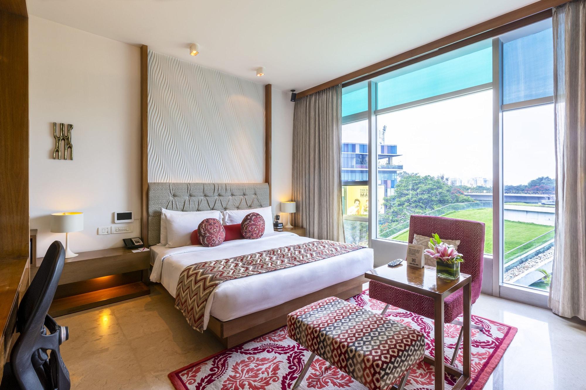 Hotel Vivanta Bengaluru, Whitefield 5*