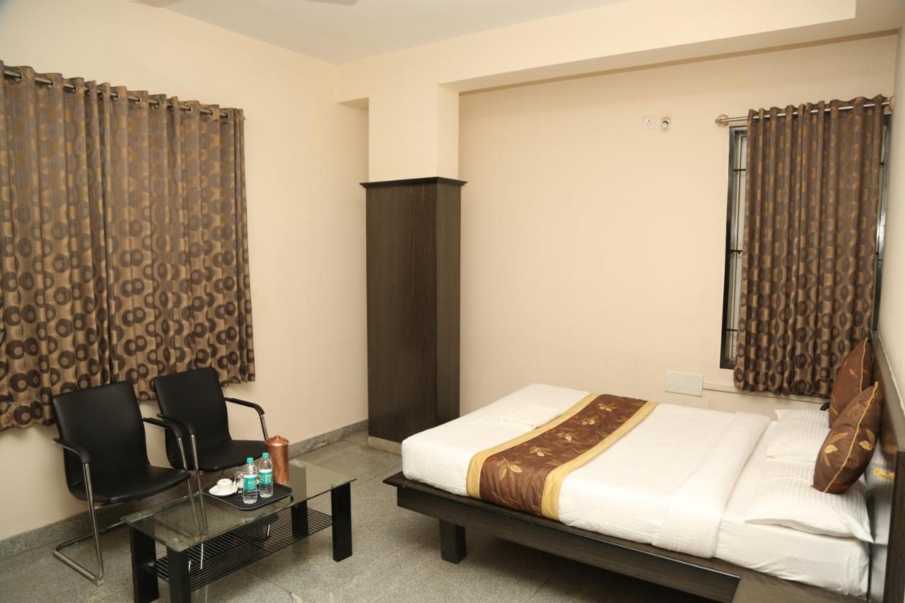 Soundarya Hotel Bangalore