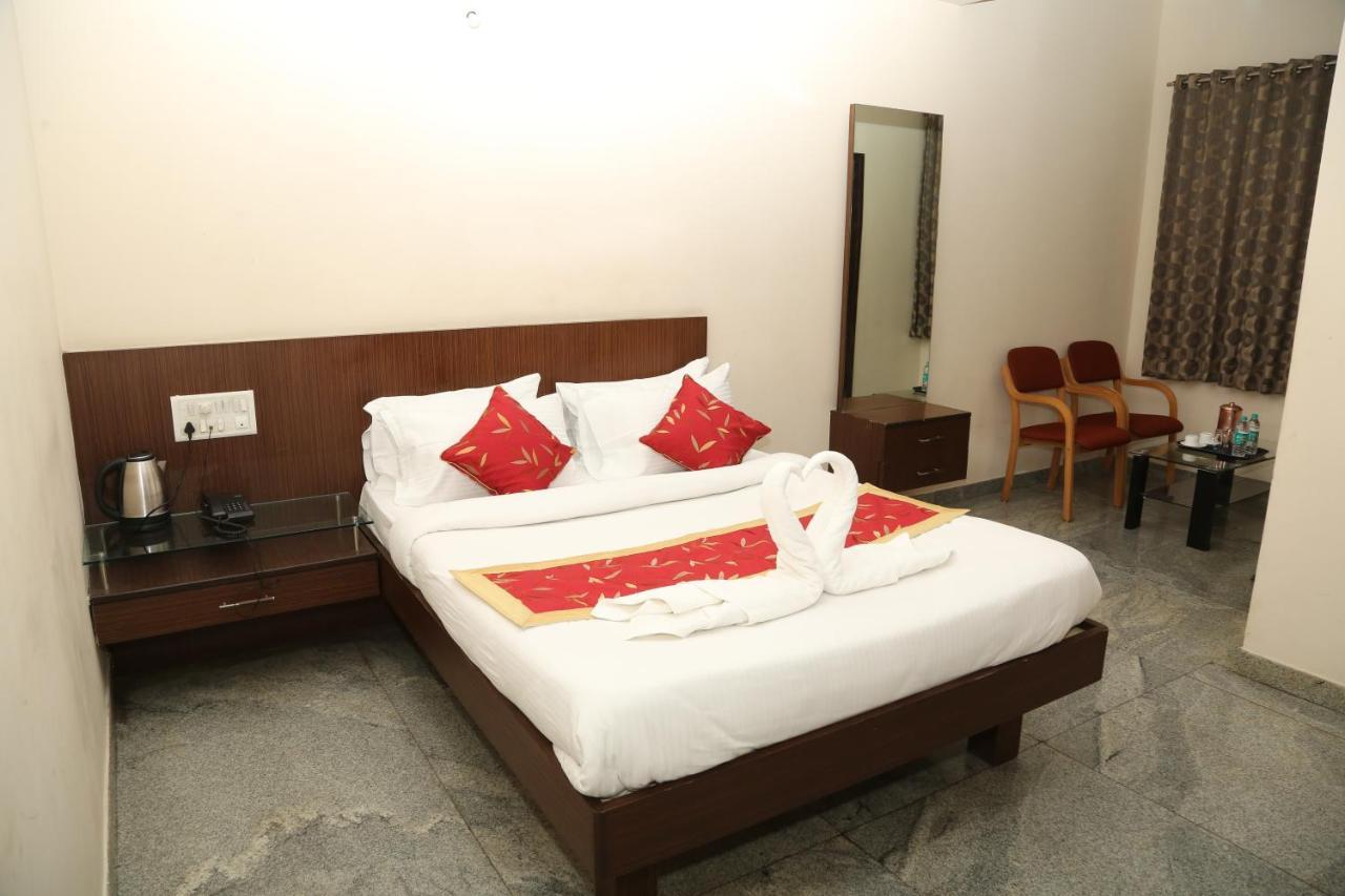 Hotel Soundarya