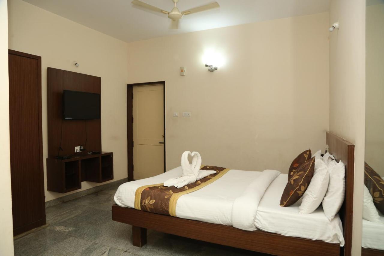 Soundarya 2* Bangalore