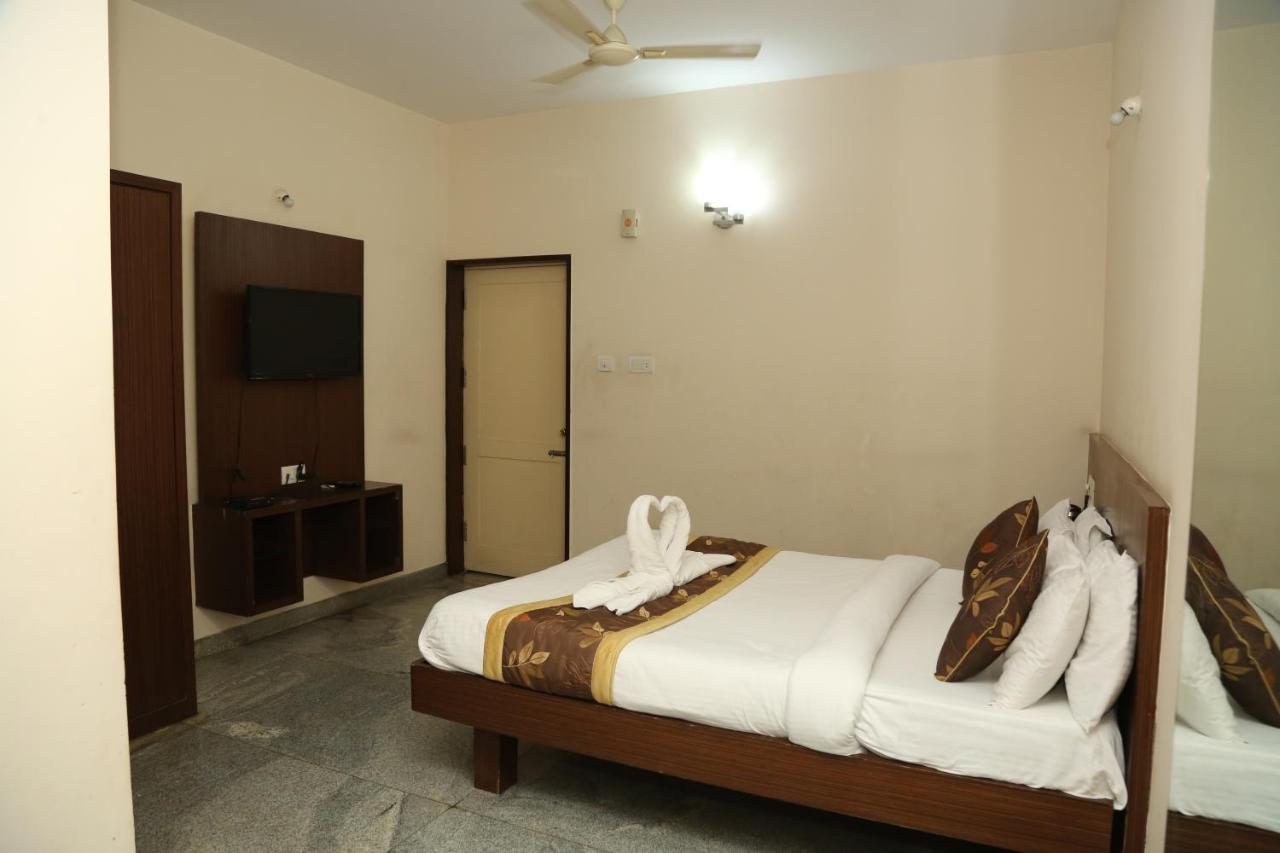 Hotel Soundarya