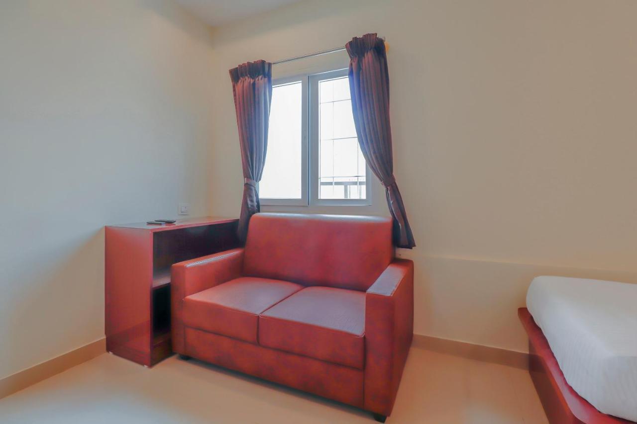 Collection O 81399 Hotel Ur Comforts Jayanagar Hotel 3*