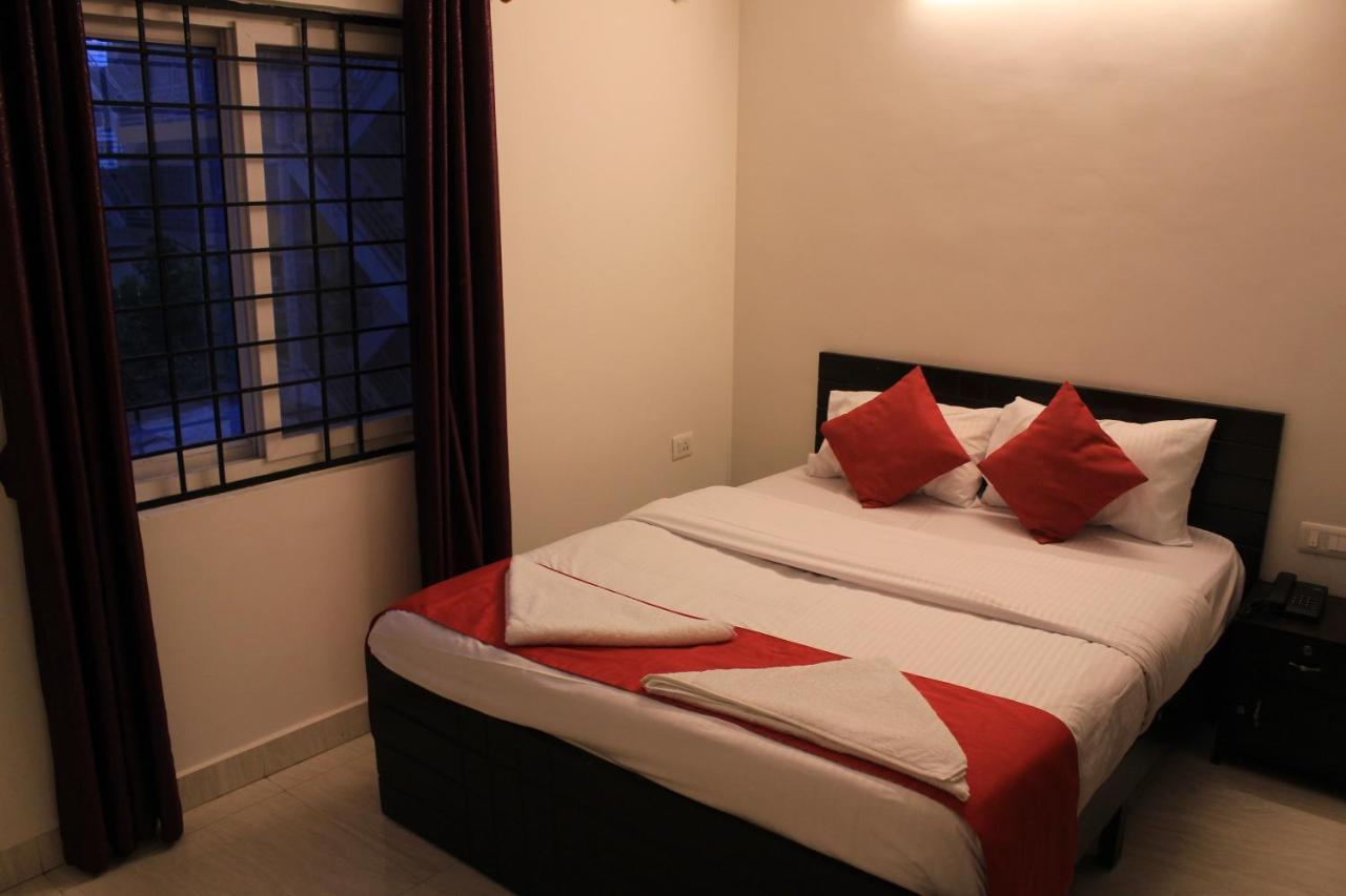 S M Residency Hotel Bangalore