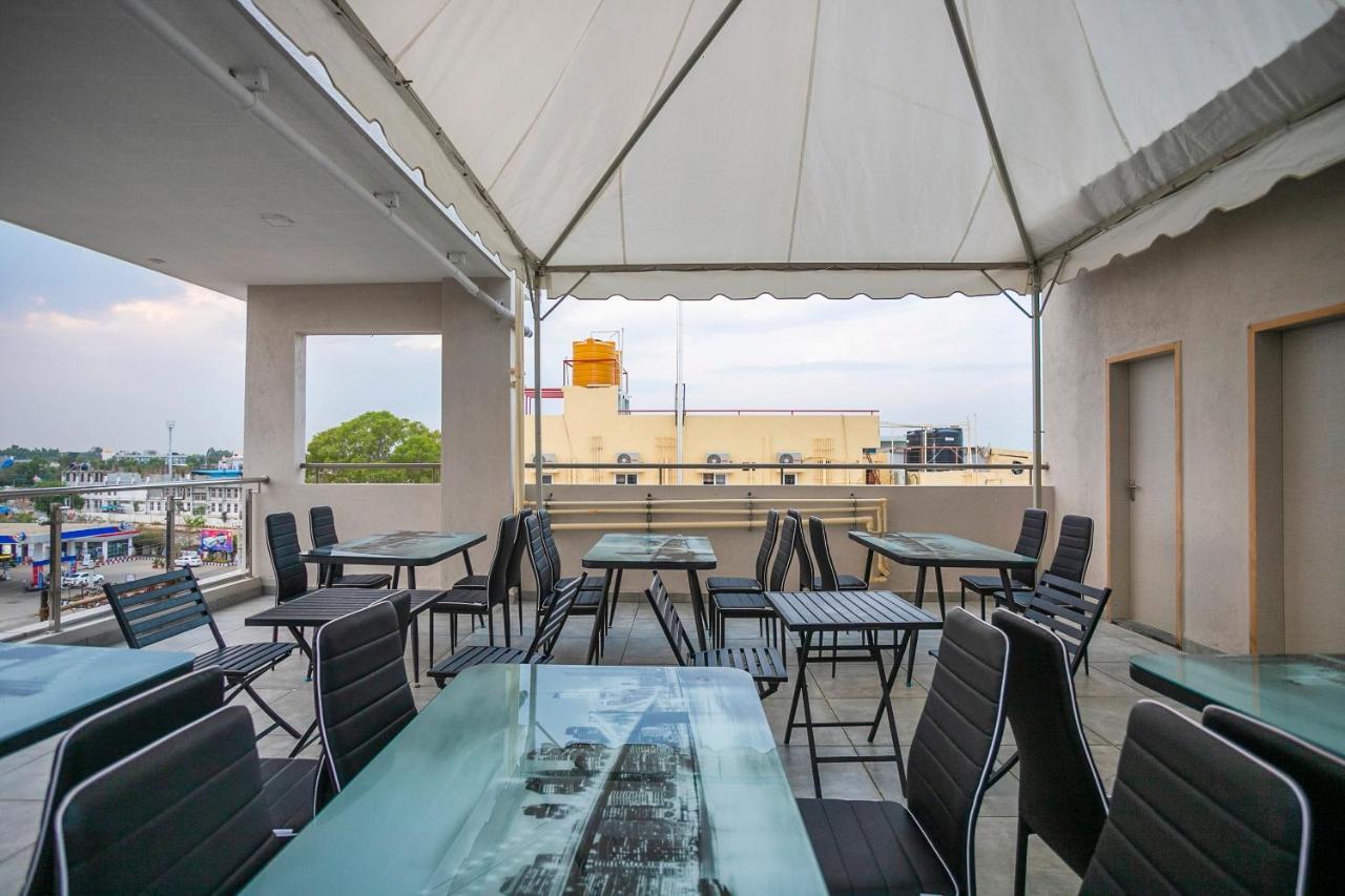 Hotel Collection O 30599 Blue Spring 3*