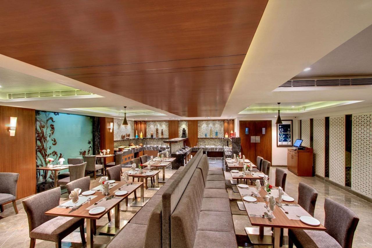 Comfort Insys Hotel 4*