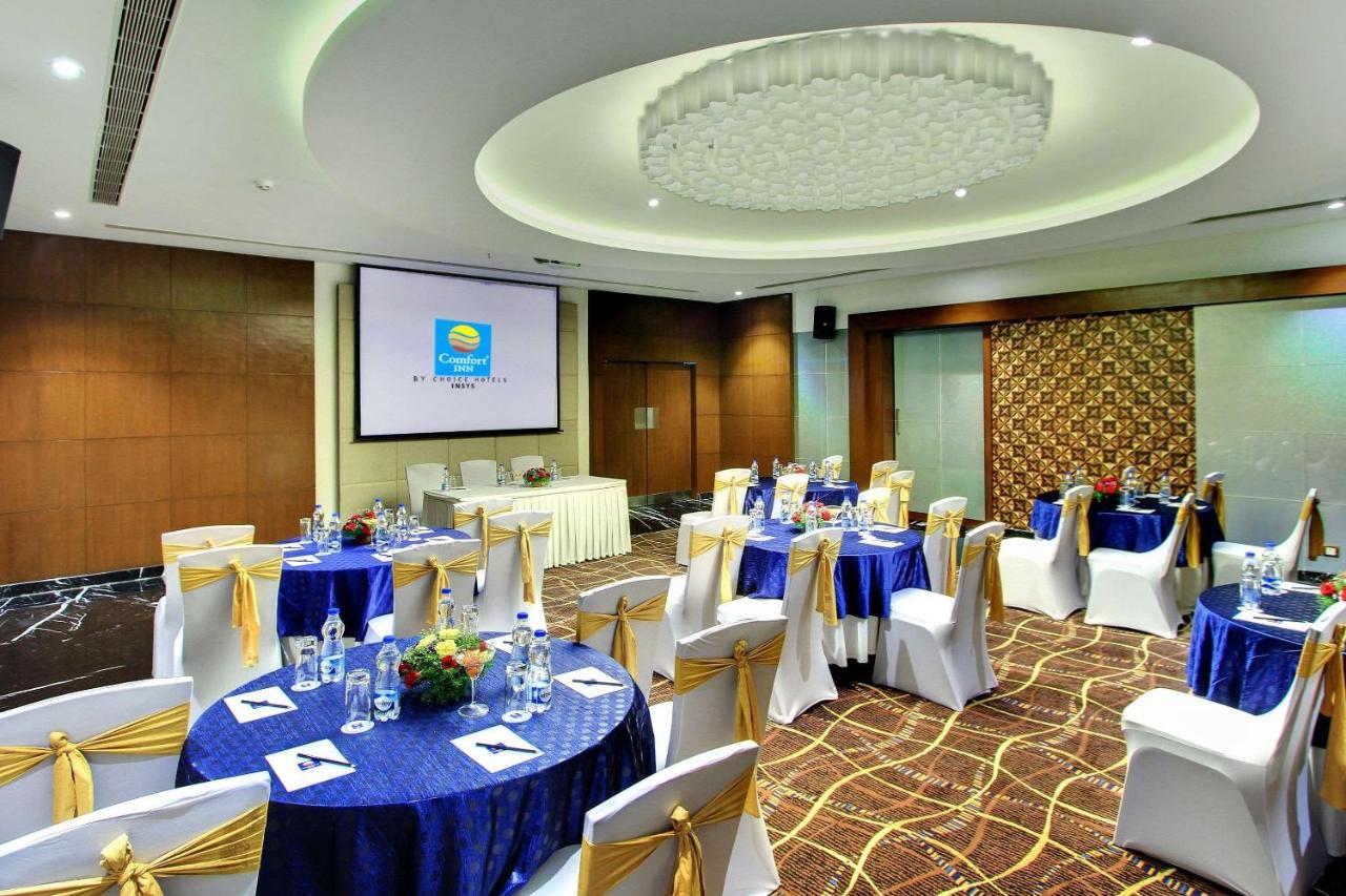 Comfort Insys Hotel 4*