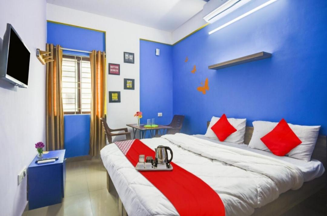 Oyo Squar Guest house Bangalore