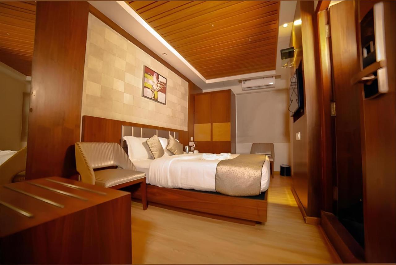 Hotel Gm Plaza Bangalore