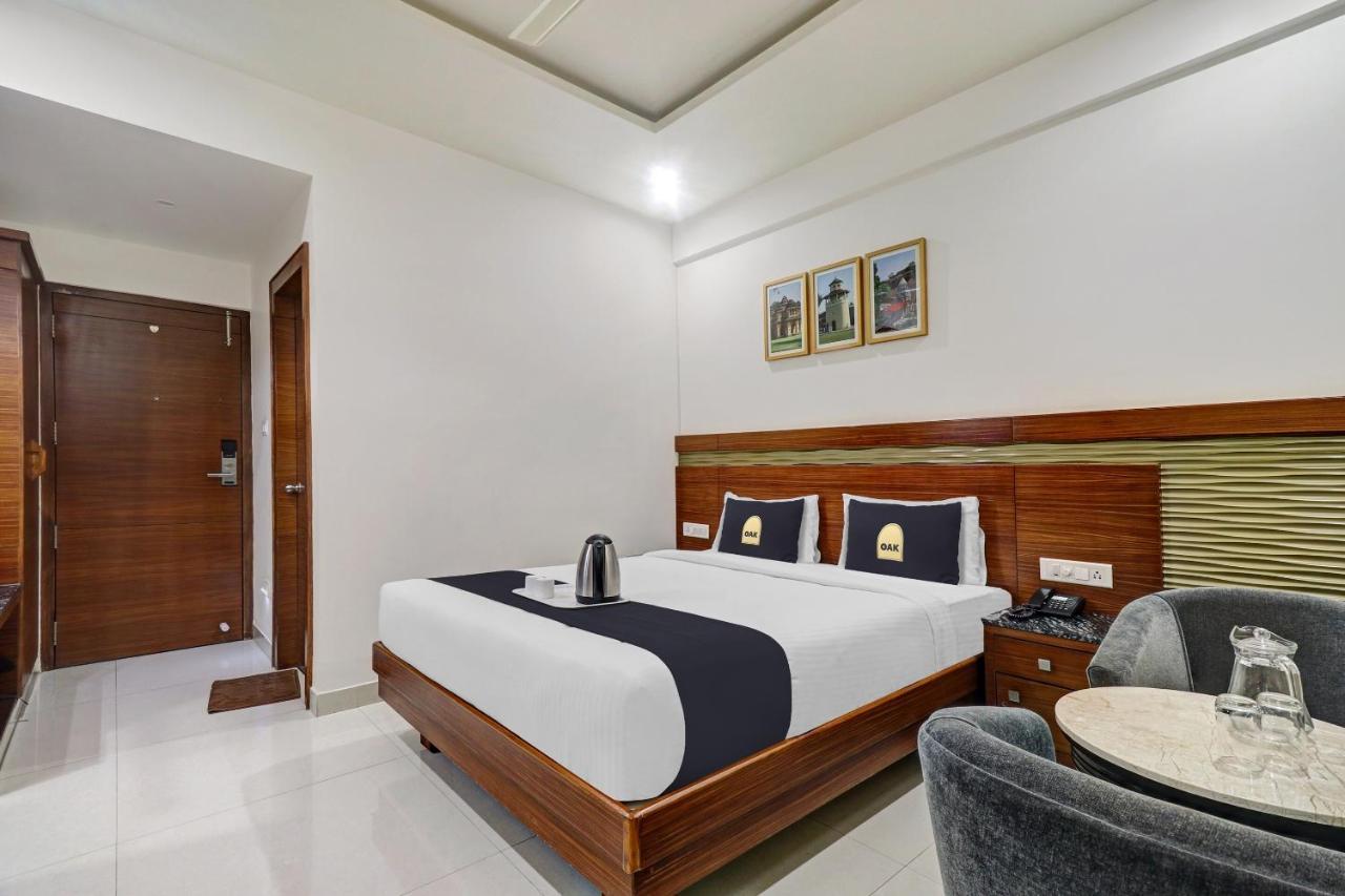 Hotel Townhouse Oak U T Elite 4*