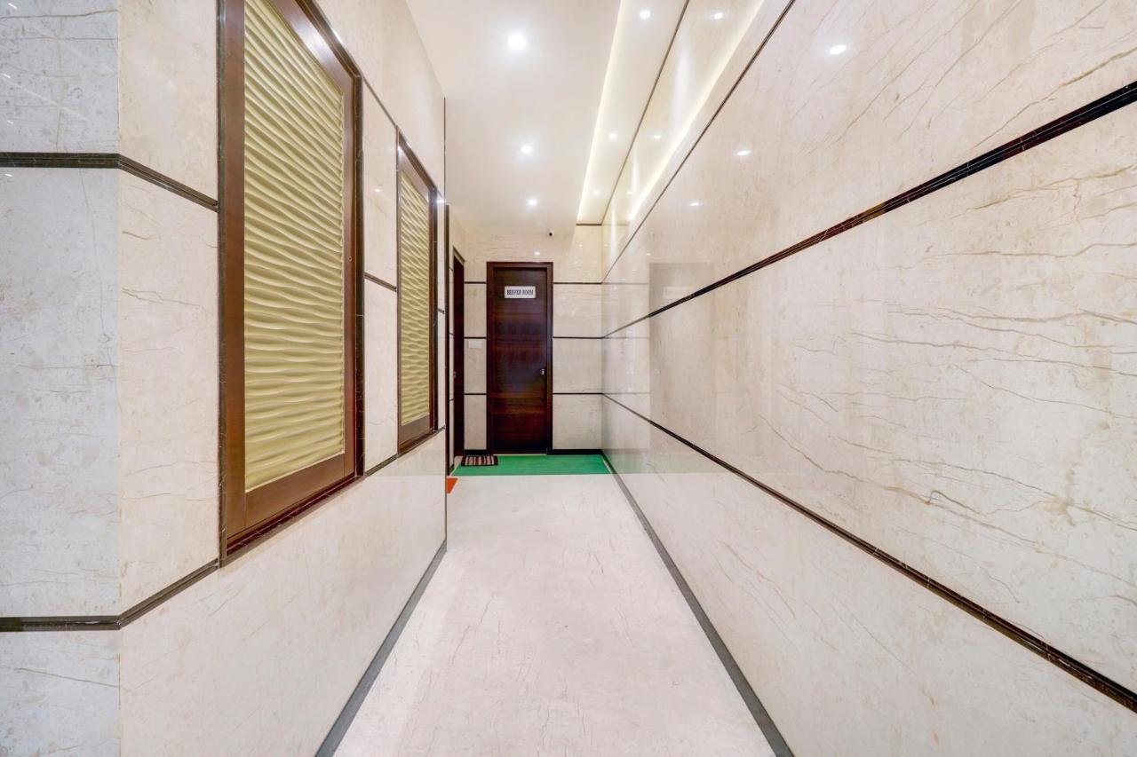 Townhouse Oak U T Elite Hotel Bangalore