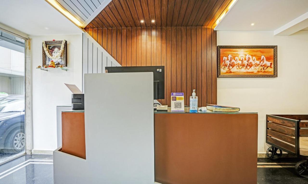 Hotel Itsy Purple Bangalore