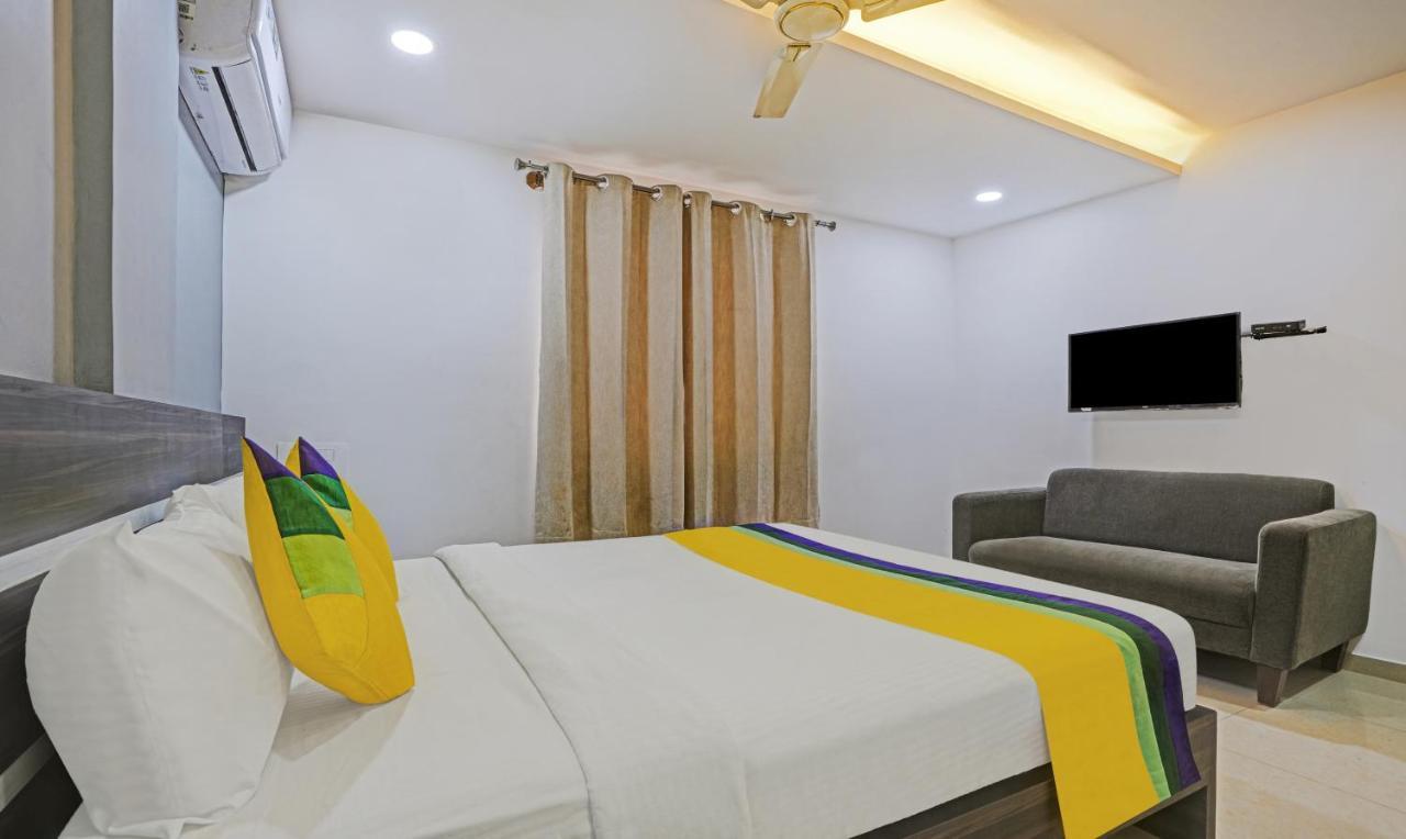 Itsy Purple Hotel Bangalore