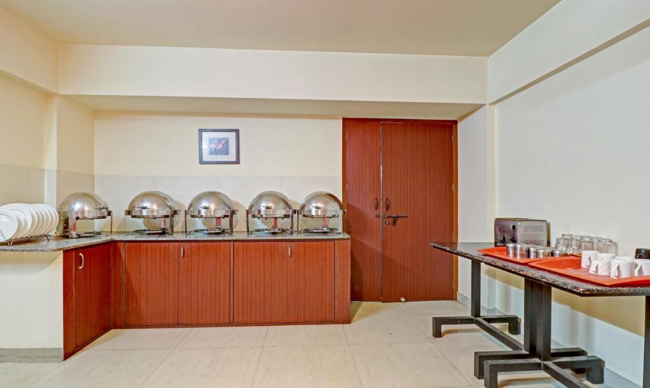 Hotel Treebo Akshaya Mayflower Vijaya Bank Layout Bangalore