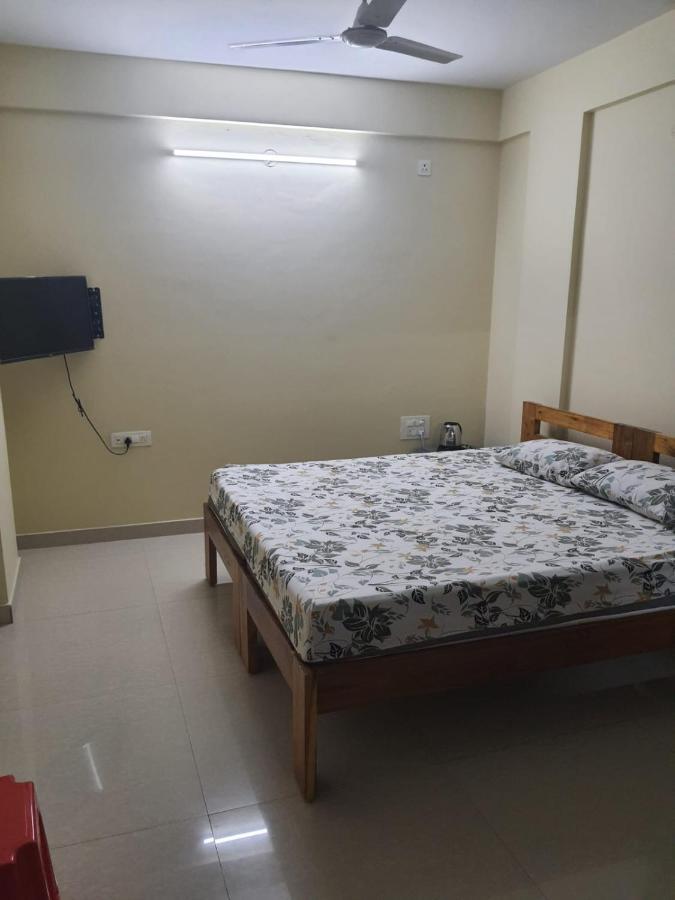 Jp Deluxe Apartment Bangalore