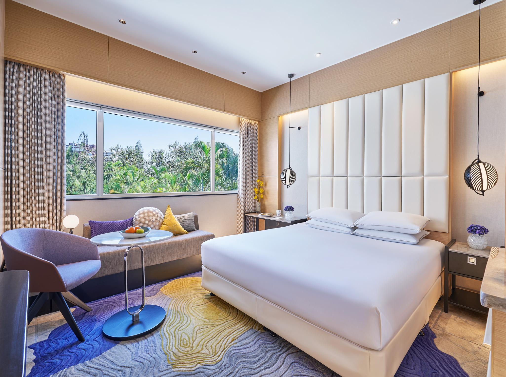 Vivanta Residency Road Hotel