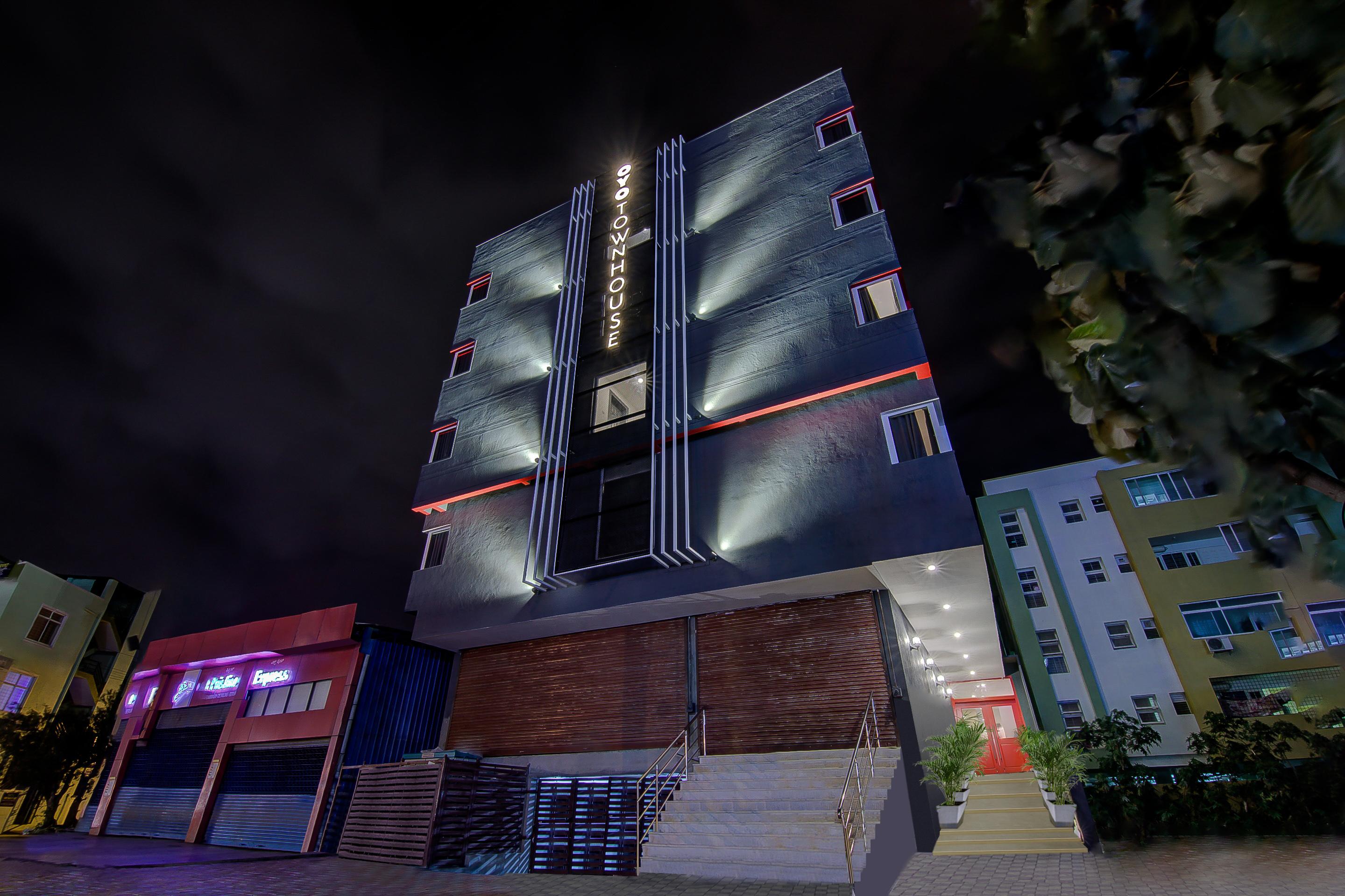 Oyo Townhouse 38 Banaswadi 100ft Road Hotel