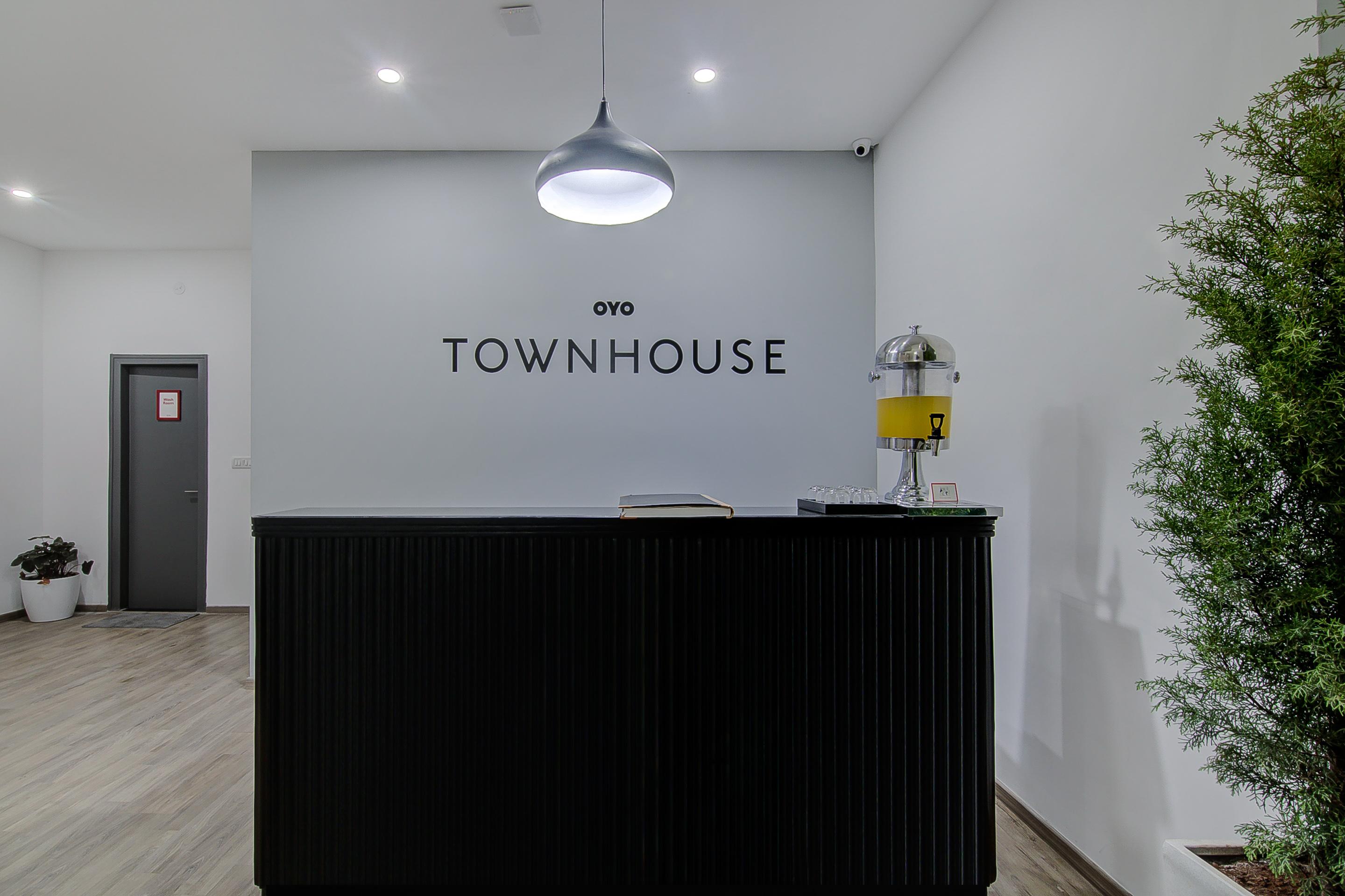 Oyo Townhouse 38 Banaswadi 100ft Road Bangalore