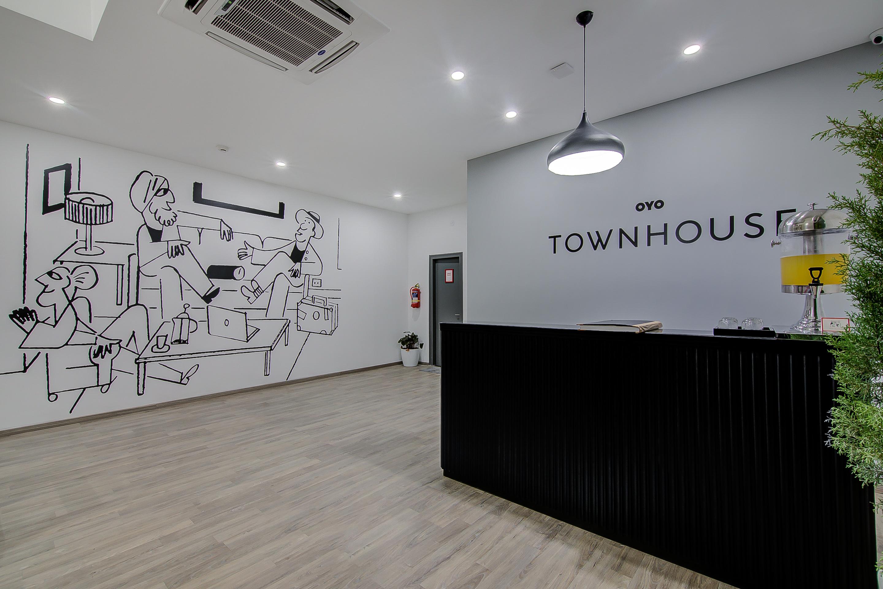 Oyo Townhouse 38 Banaswadi 100ft Road Bangalore
