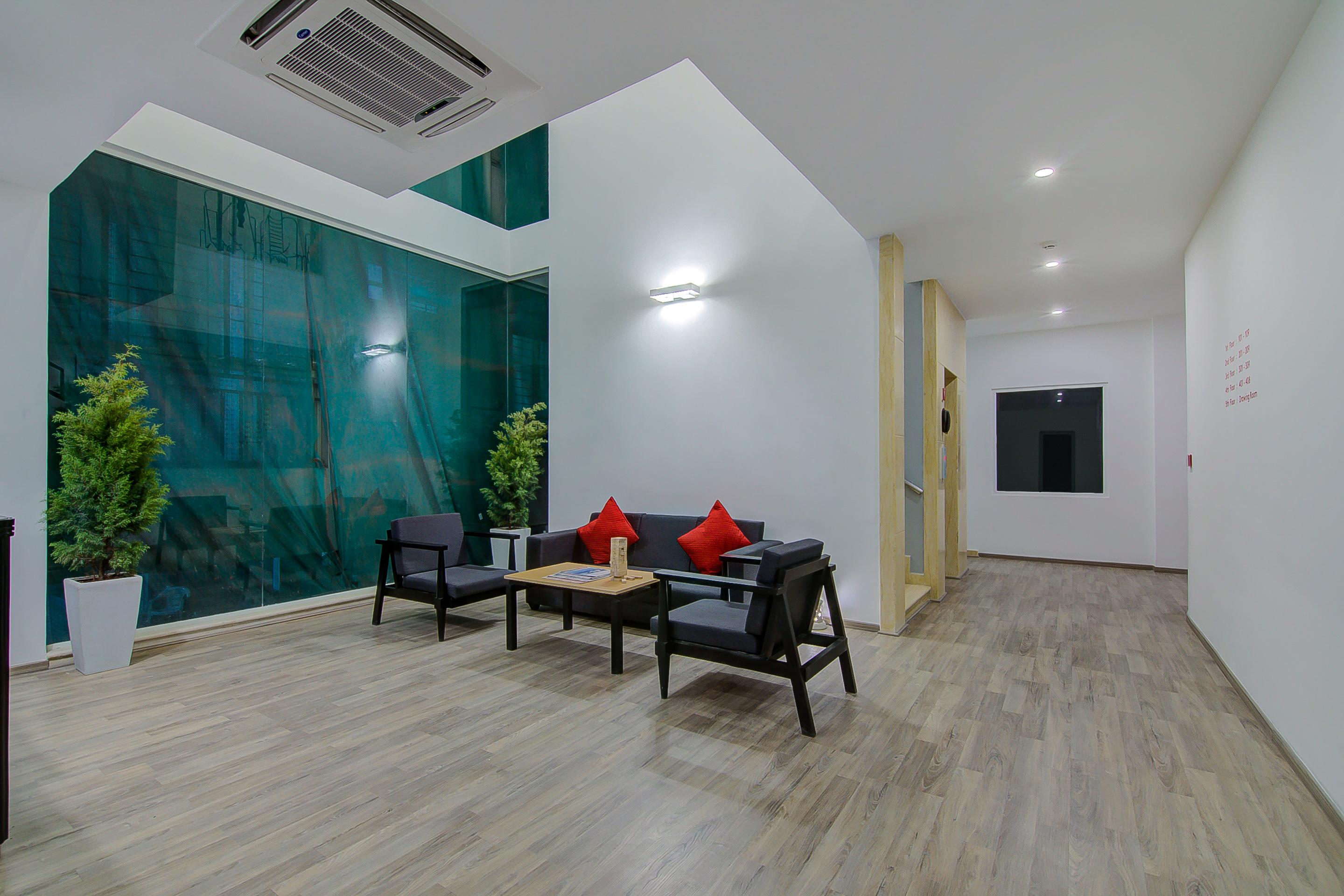 Oyo Townhouse 38 Banaswadi 100ft Road 3*
