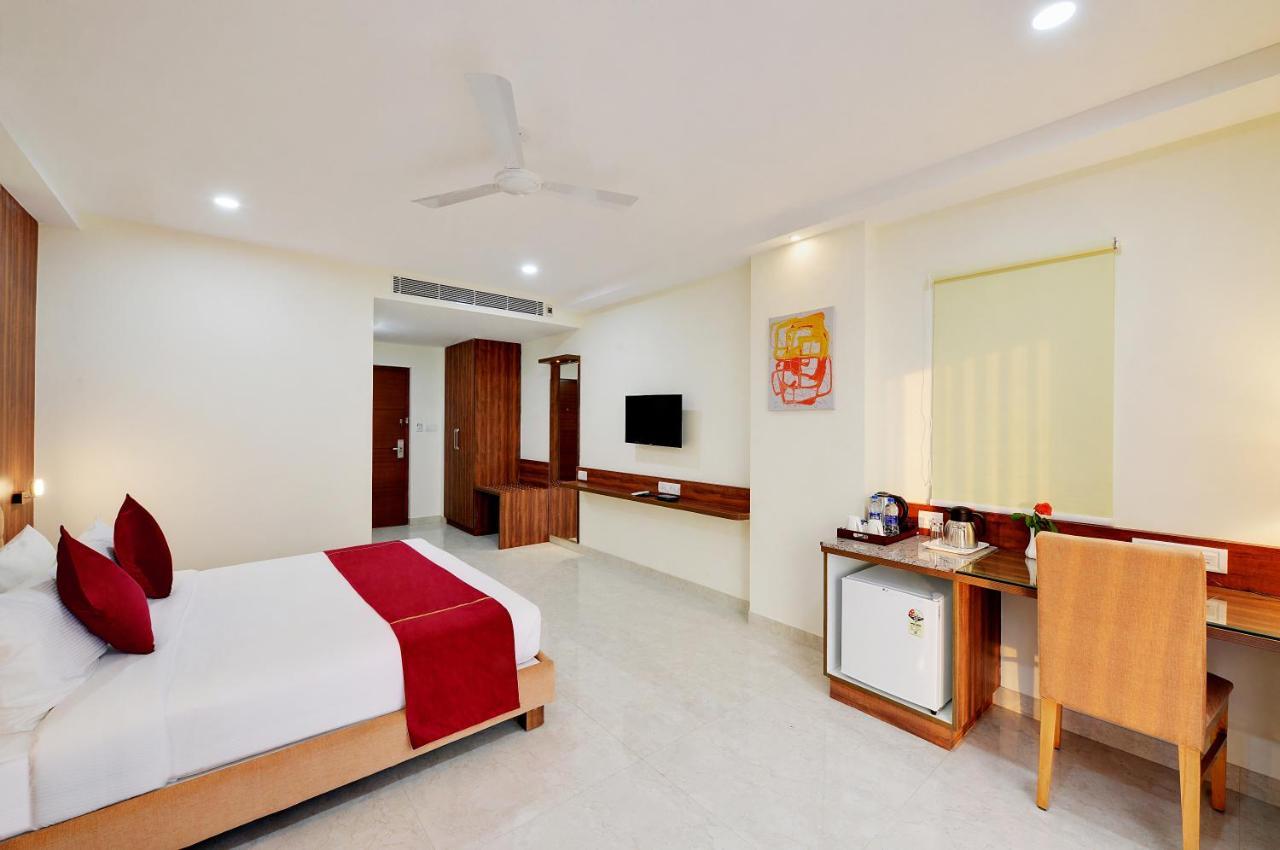 Hotel La Sara Gateway 3*