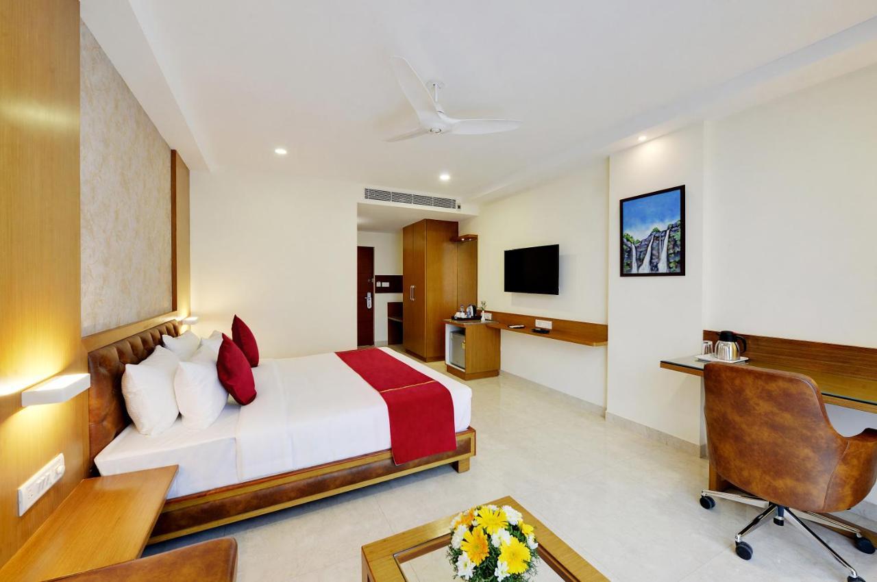 La Sara Gateway Hotel