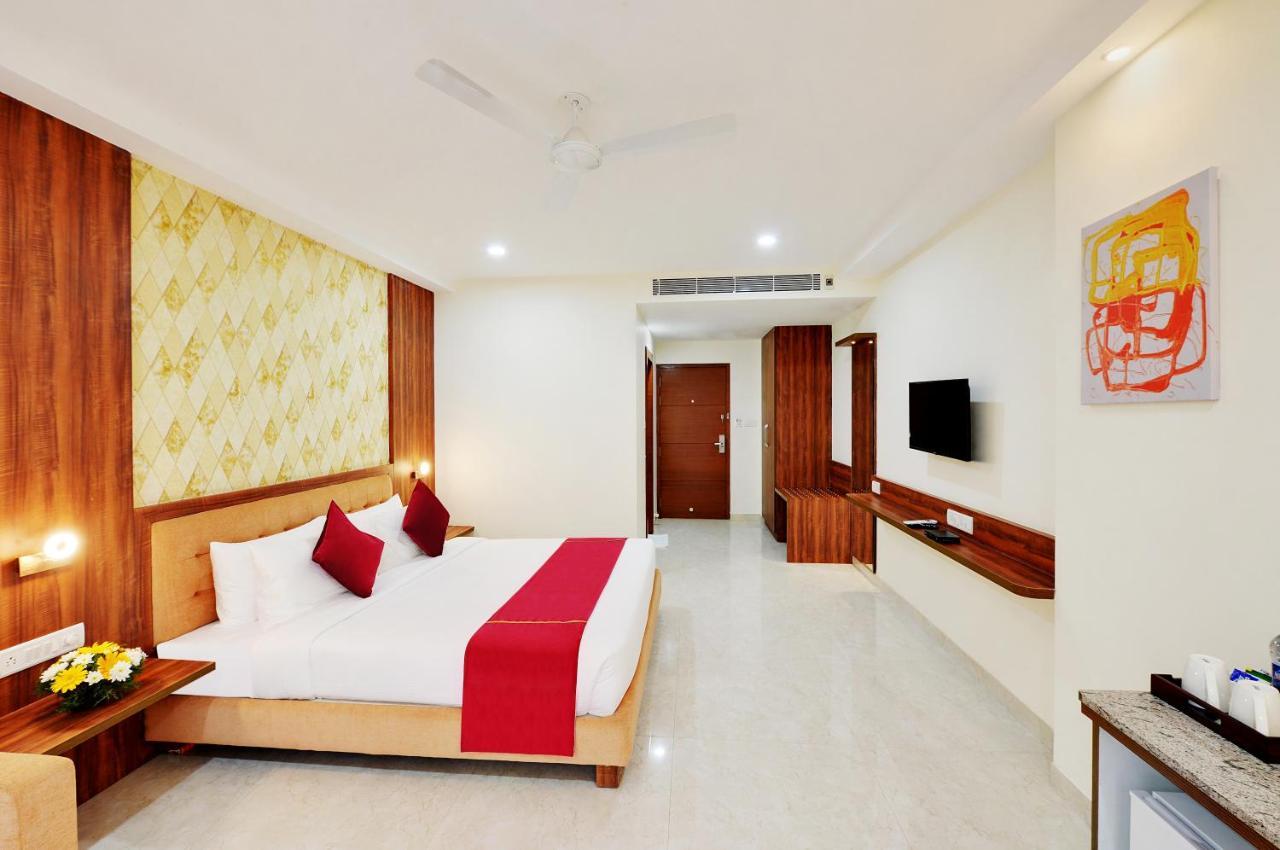 La Sara Gateway Hotel