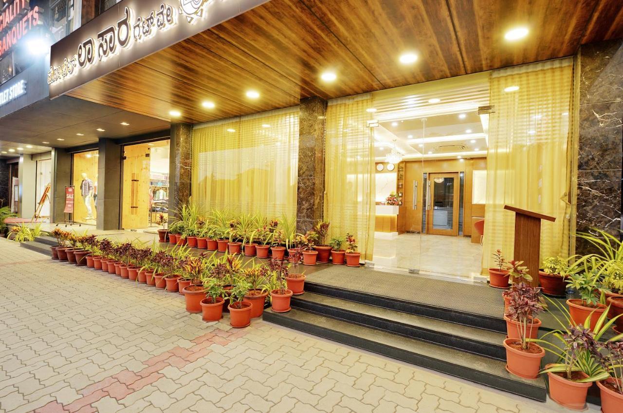 Hotel La Sara Gateway