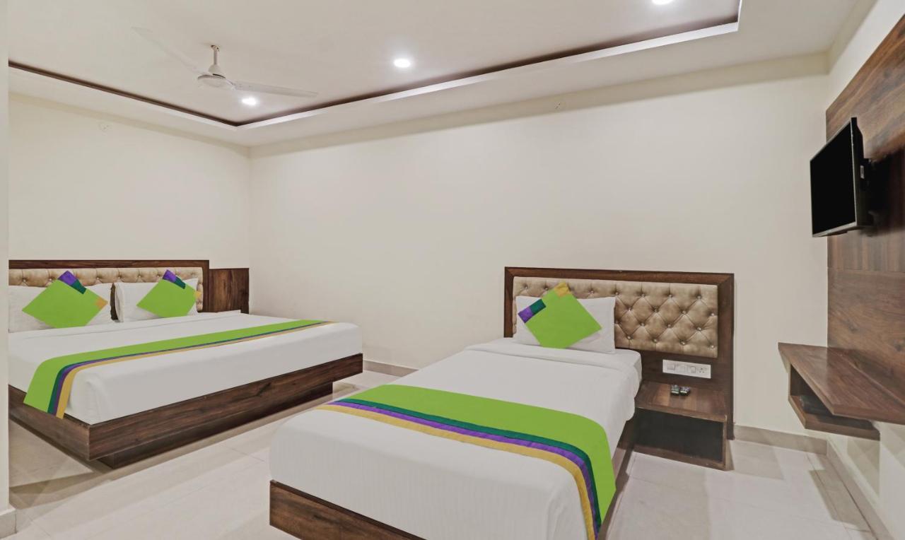 Treebo Krishnam Boutique