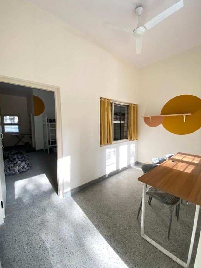 Habitat15@airlines Hostel *