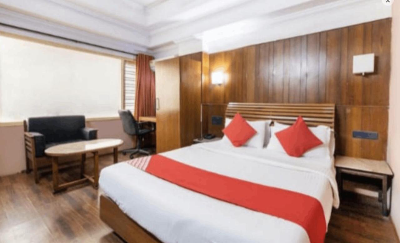 Hotel Pulikeshi