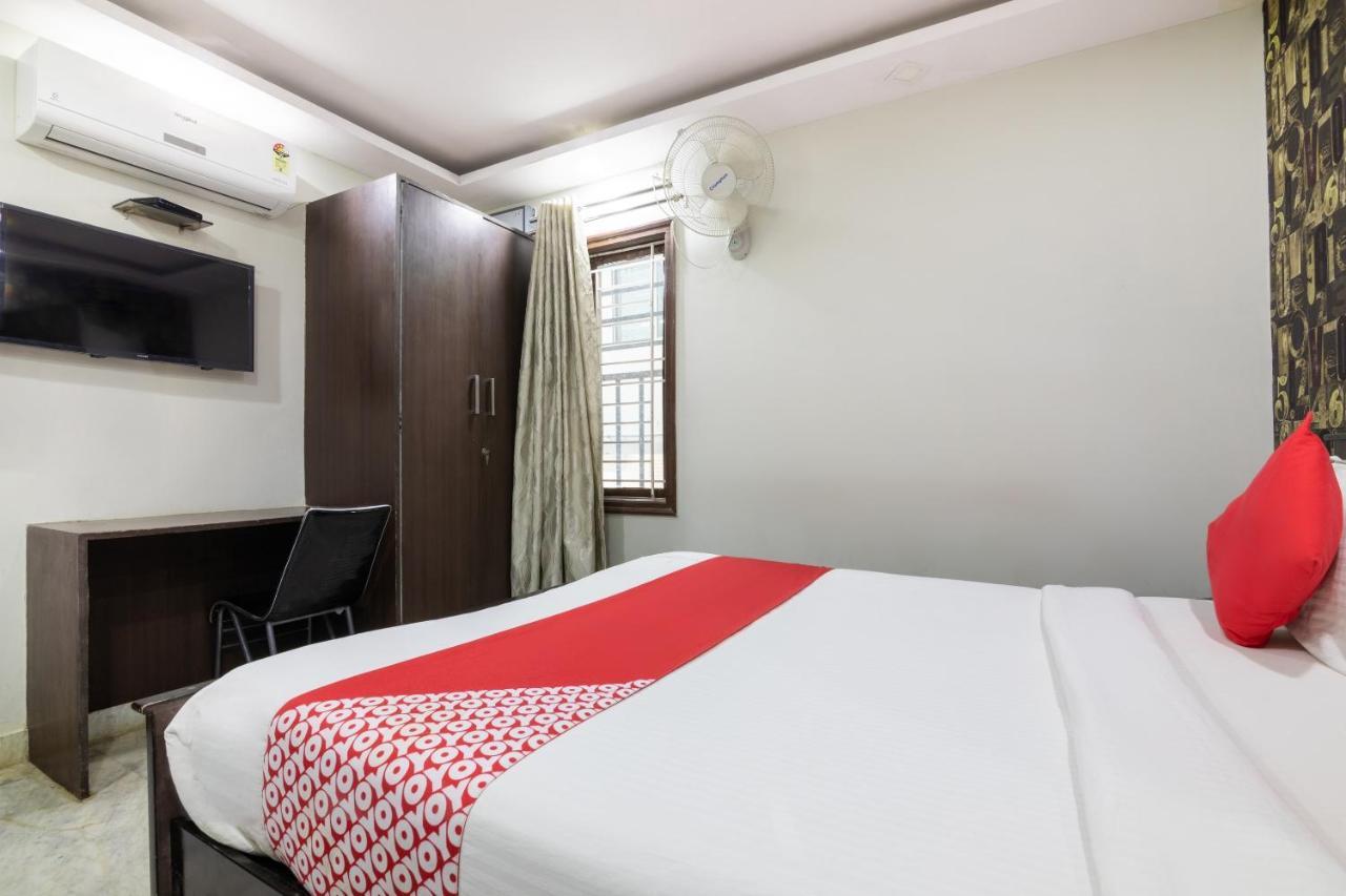 Hotel Collection O 2323 Gs Bangalore