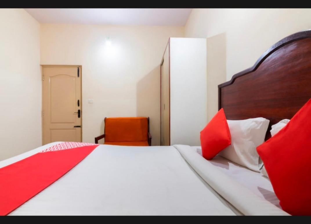 Royal Guest Hsr Layout Guest house Bangalore