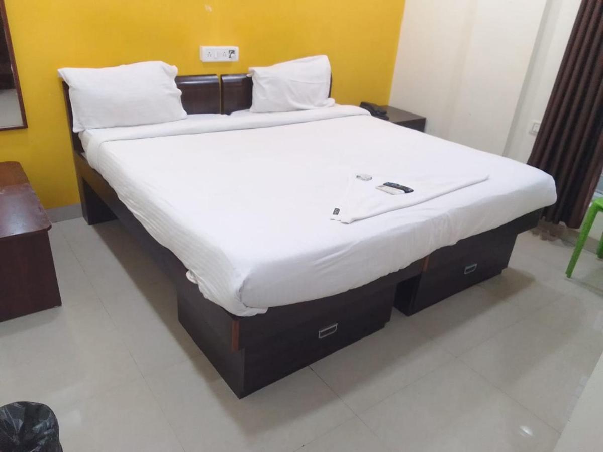 Amster 3* Bangalore